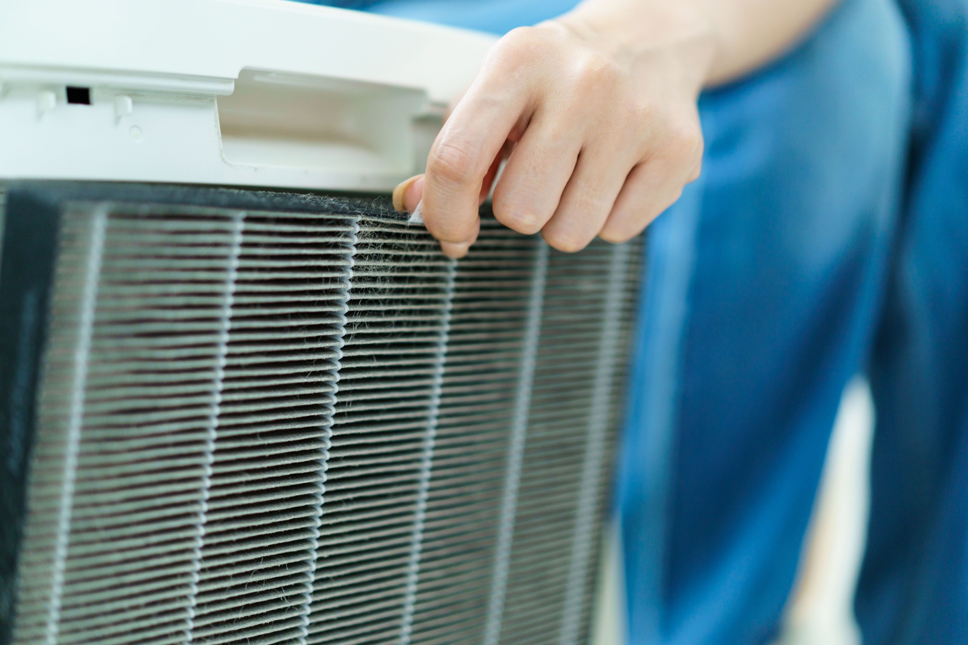 Using Ozone Oder Removal To Get Rid Of Stubborn Odors